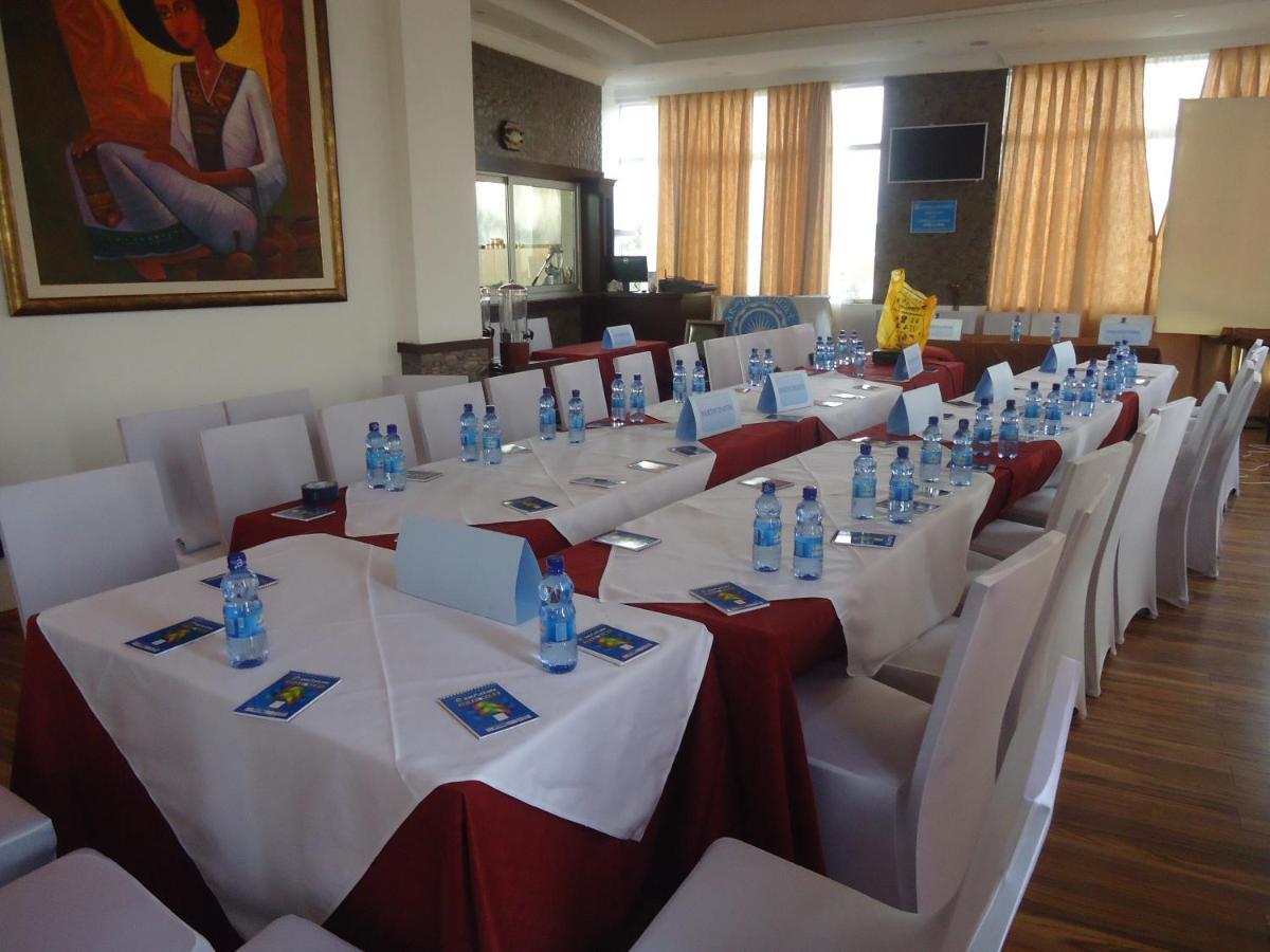 Miracle Hotel Addis Abeba Exterior foto